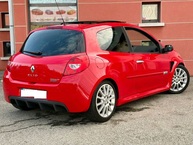 Renault Clio RS 3 197 / Tr�s faible KMS ROUGE de 2007