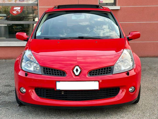 Renault Clio RS 3 197 / Tr�s faible KMS ROUGE de 2007