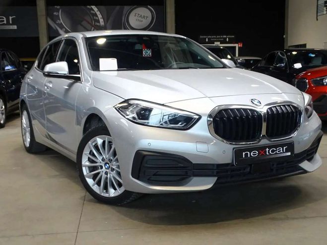 BMW Serie 1 118 iA Hatch Sportline Argent M�tallis� de 