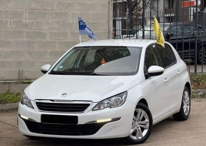 Peugeot 308 II 1.2 VTi Ann�e 04-2015 199.000KLM Gara Blanc de 2015
