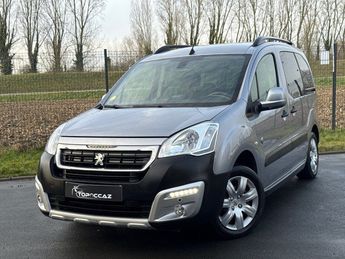  Voir d&eacute;tails -Peugeot Partner TEPEE 1.6 HDI 100CH OUTDOOR * 98.000KM * &agrave;  La Chapelle-d'Armenti�res (59)