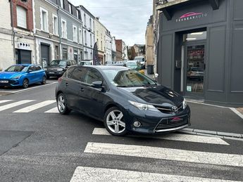  Voir d&eacute;tails -Toyota Auris 124 D-4D Style / CAMERA DE RECUL / SIEGE &agrave; Cambrai (59)