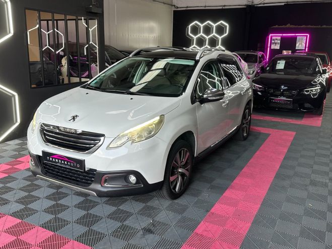 Peugeot 2008 F�line Cuivre 1.6 e-HDi 115 ch FAP ~ Toi Blanc de 2014