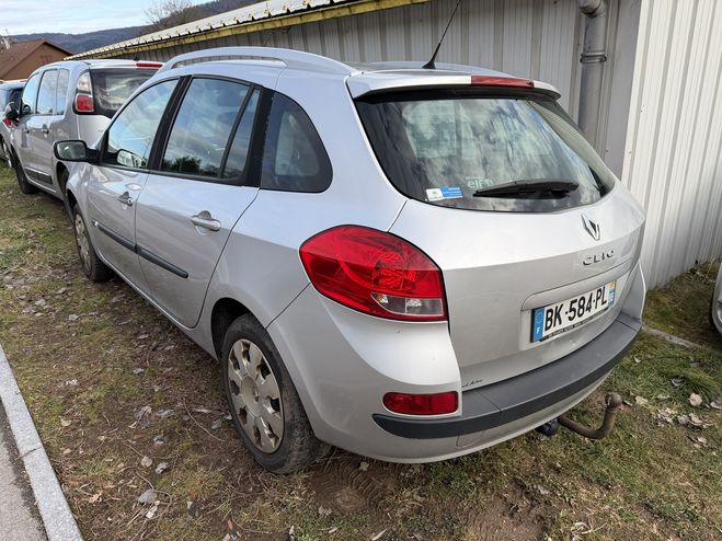 Renault Clio 1.5 DCI 85CH DYNAMIQUE BOITE HS DANS L'E GRIS C de 2009