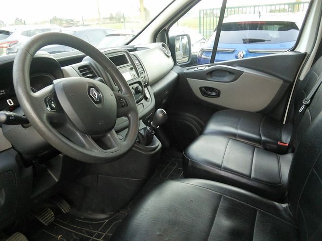 Renault TRAFFIC COMBI L1 1.6 DCI 125 ENERGY 9 PLACES Pre Blanc de 2017