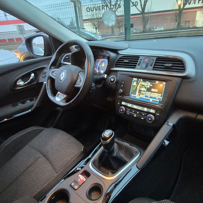 Renault Kadjar TCE 130 ENERGY GRAPHITE ESSENCE Gris anthracite de 2017