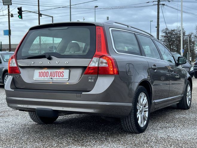 Volvo V70 III D3 163ch Summum Geartronic GRIS de 2010