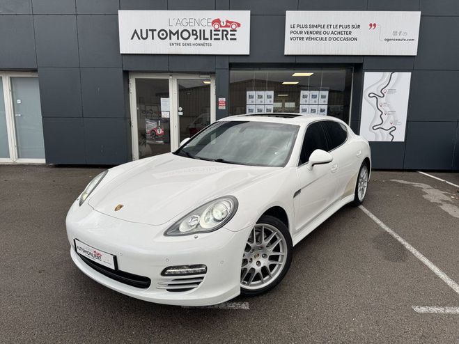 Porsche Panamera 4.8L V8 400cv 4S PDK Bose Toit Ouvrant Blanc de 2009