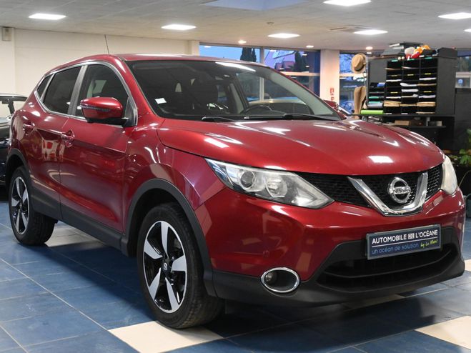 Nissan Qashqai 1.6 dCi 130 Stop/Start Acenta ROUGE FONCE de 2015