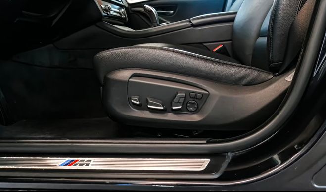 BMW Serie 5 535 d xDrive 313 Pack M *GARANTIE 12 MOI NOIR CARBONE M�TALLIS� de 2016