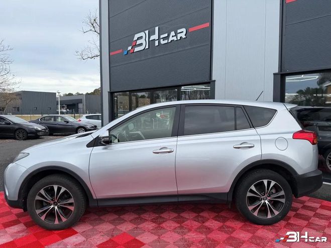 Toyota RAV 4 Rav-4 2.0 D4D 125 4X2 / BVM Gris de 2015