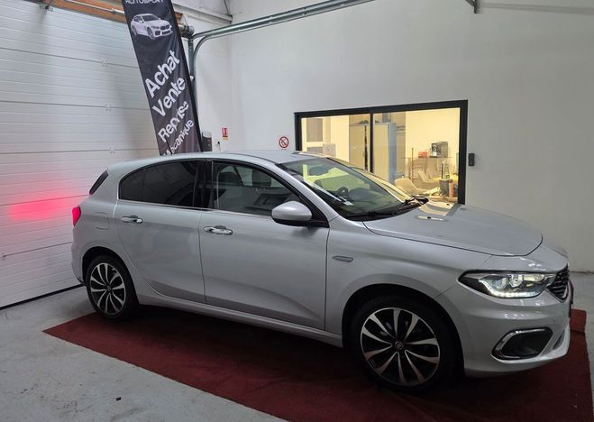 Fiat Tipo 1.4 T-Jet 120 Full Options (LED, Cam�ra, Gris de 2017