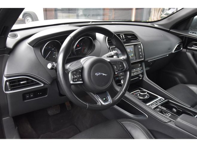 Jaguar F Pace F.PACE 2.0 D - 180 - BVA - Stop/Start -  INC. de 2017