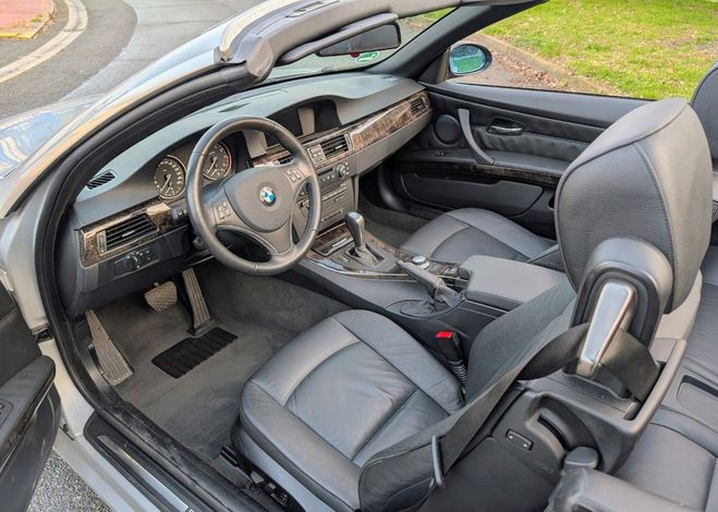 BMW Serie 3 325I Cabriolet Gris de 2007