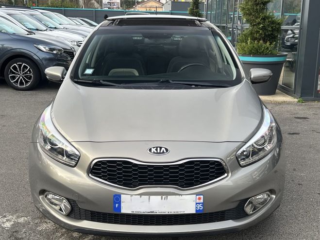 Kia Ceed d CEED II 1.6 GDI 135 BOITE AUTOMATIQUE  Beige de 2013