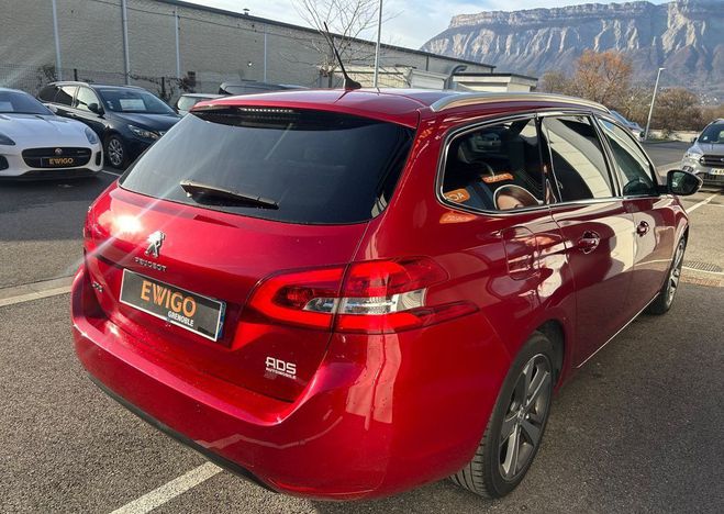 Peugeot 308 SW 1.2 130ch allure apple carplay   toit Rouge de 2019