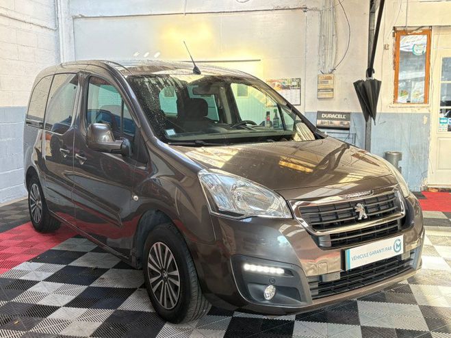 Peugeot Partner TEPEE 1.2 PURETECH ACTIVE S&S Anthracite de 2017