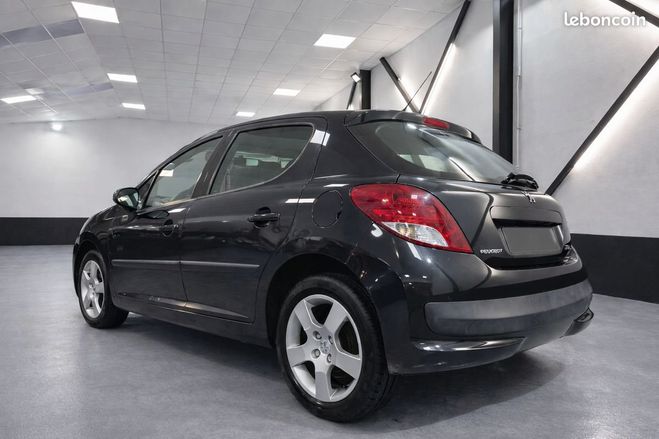Peugeot 207 1.6HDi 90Ch  de 2009