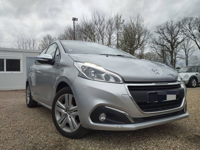Peugeot 208 1.2 PureTech 82ch Style 5p GRIS C de 2016