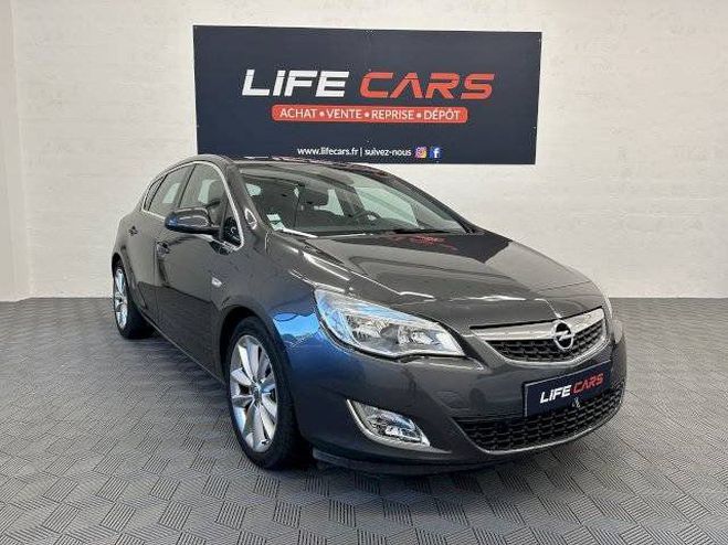 Opel Astra IV 2.0 CDTI 160ch Cosmo boite automatiqu GRIS FONCE de 2010