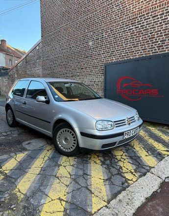  Voir d&eacute;tails -Volkswagen Golf 4 &agrave; Douai (59)