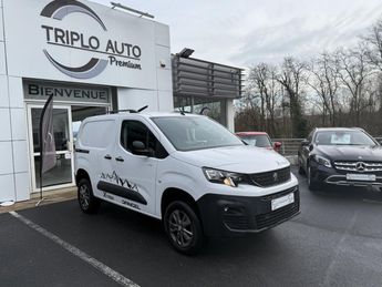  Voir d&eacute;tails -Peugeot Partner DANGEL 4x4 1.5 BlueHDi - 130 SUIVI COMPL &agrave; Brive-la-Gaillarde (19)