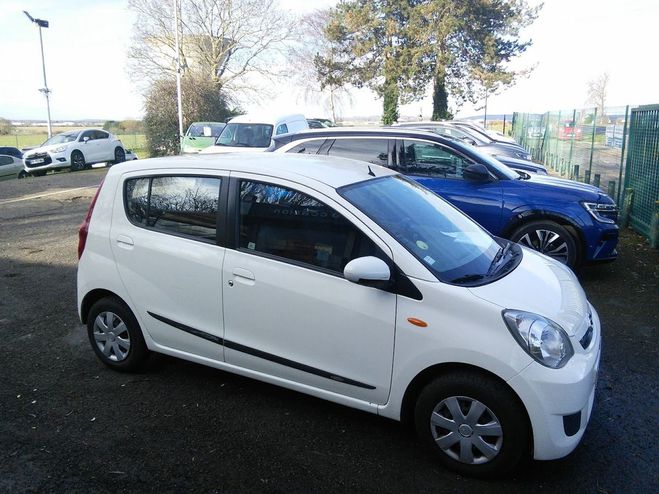 Daihatsu Cuore 1.0i 69 CV BOITE AUTOMATIQUE - CLIMATISA Autre de 2010