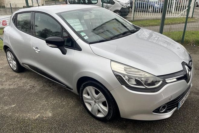 Renault Clio IV 1.5 DCI 90CH ENERGY ZEN ECO� 83G  de 2013
