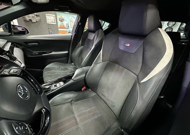 Toyota C HR CRV gr sport hybride Gris de 2022