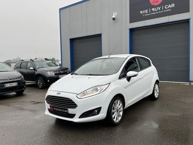 Ford Fiesta 1.0 SCTi EcoBoost 100CH Titanium DISTRI  BLANC de 2016