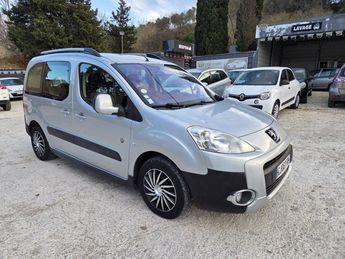  Voir d&eacute;tails -Peugeot Partner Tepee Active 1.6 HDi 92 ch &agrave;  Les Pennes-Mirabeau (13)