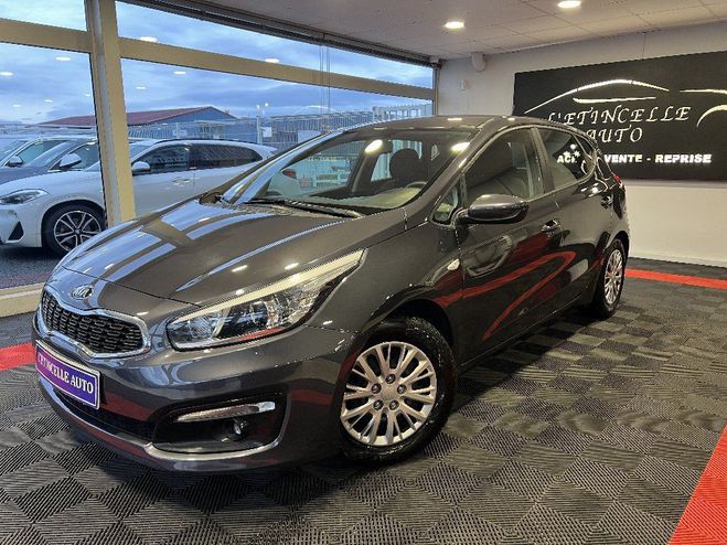 Kia Ceed d 1.4 100 ch Motion Gris Fonc� de 2016