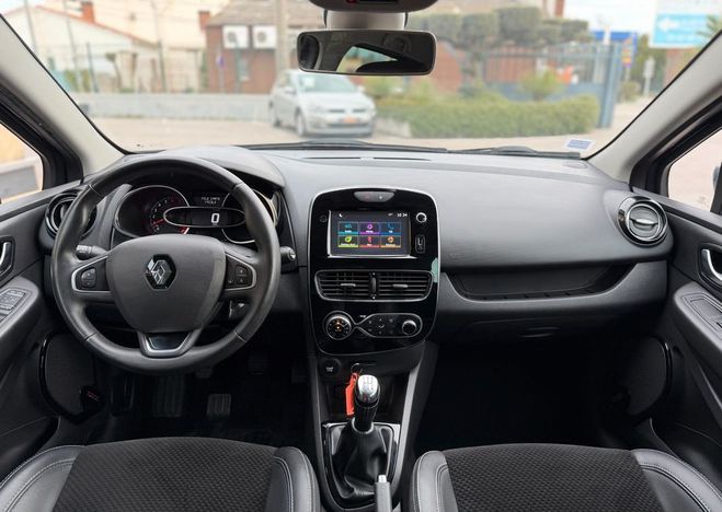 Renault Clio 0.9 tce 90ch intens 1ere main Gris de 2017