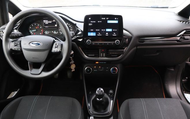 Ford Fiesta 1.0 100 trend carplay line assist Noir de 2019