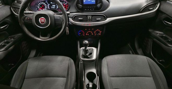 Fiat Tipo sw 1.4 95 distribution faite   carplay Blanc de 2018