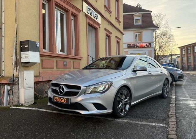 Mercedes Classe CLA Classe 180 sensation-camera de recul-gar Gris de 2013