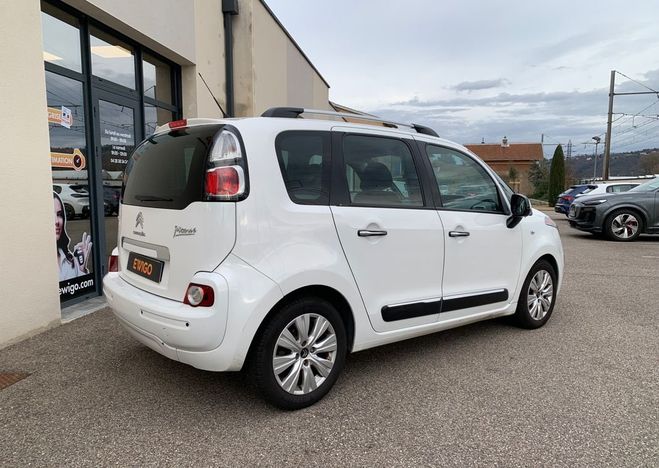 Citroen C3 Picasso 1.6 hdi 90ch exclusive kit distribution  Blanc de 2013