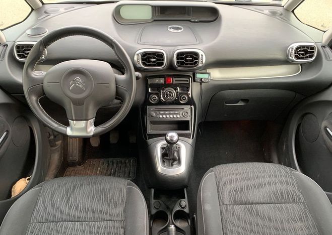 Citroen C3 Picasso 1.6 hdi 90ch exclusive kit distribution  Blanc de 2013