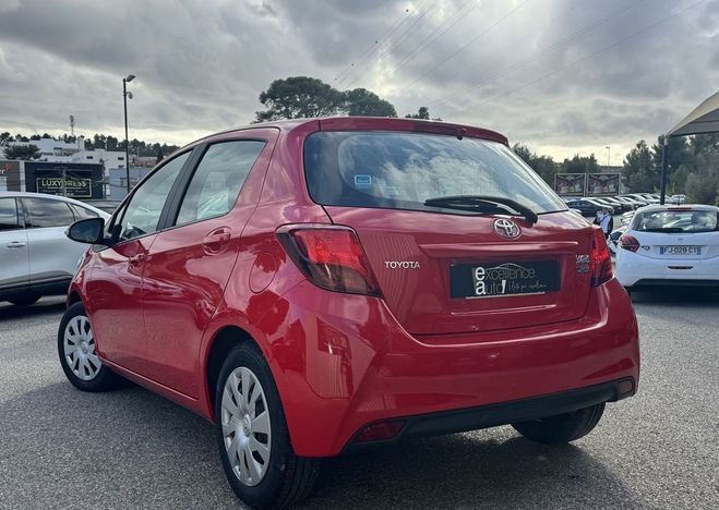 Toyota Yaris 100 VVT-I FRANCE 5P Rouge de 2015