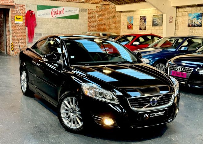Volvo C70 Cabriolet 2.4L 140 ch R�gulateur, Si�ges Noir de 2009