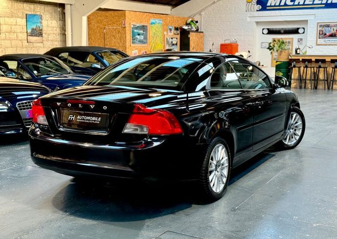 Volvo C70 Cabriolet 2.4L 140 ch R�gulateur, Si�ges Noir de 2009