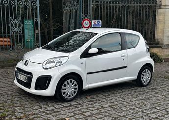  Voir d&eacute;tails -Citroen C1 ii 1.0 vti 68 live 3p faible km garantie &agrave; Rueil-Malmaison (92)