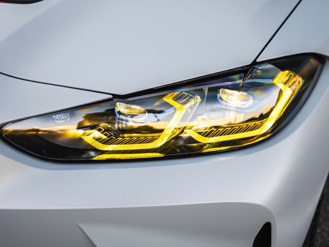 BMW M4 CSL gris brooklyn frozen de 2023