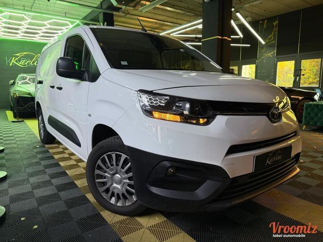 Toyota Proace City FOURGON 1.5 D4D 130 cv MEDIUM L1 DY Blanc de 2021