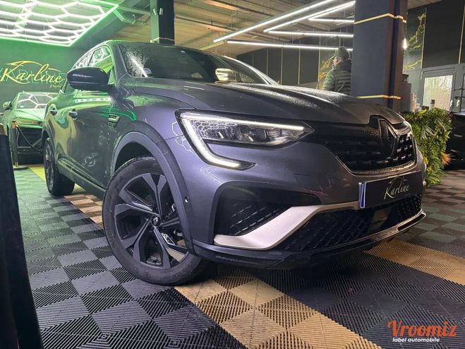 Renault Arkana ENGINEERED 1.6 E-TECH 145 cv 95 FULL-HYB Gris de 2024