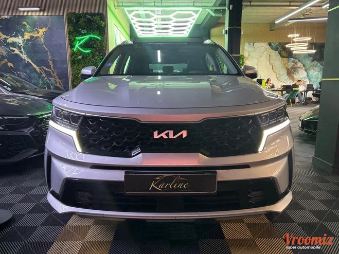Kia Sorento 1.6 T-GDI 265 cv 180 HYBRID PHEV 13.8KWH Gris de 2023