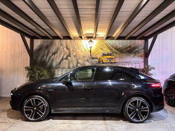  Voir d&eacute;tails -Porsche Cayenne COUPE E-HYBRID 462 CV TIPTRONIC &agrave; Charentilly (37)
