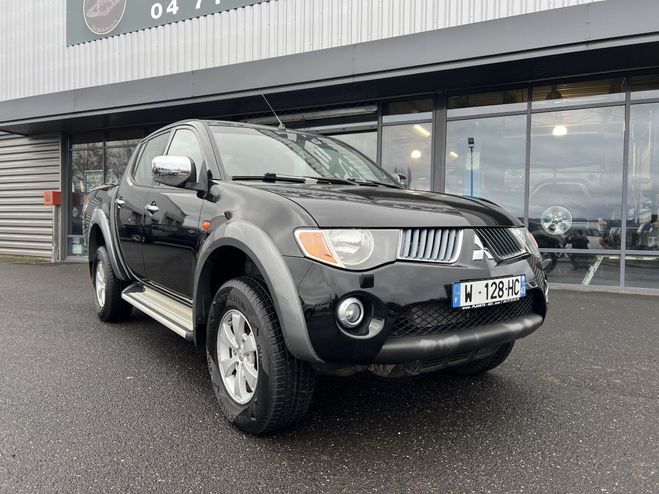 Mitsubishi L 200 2.5 L DID 136 CV Double Cabine Boite Aut Noir de 2010