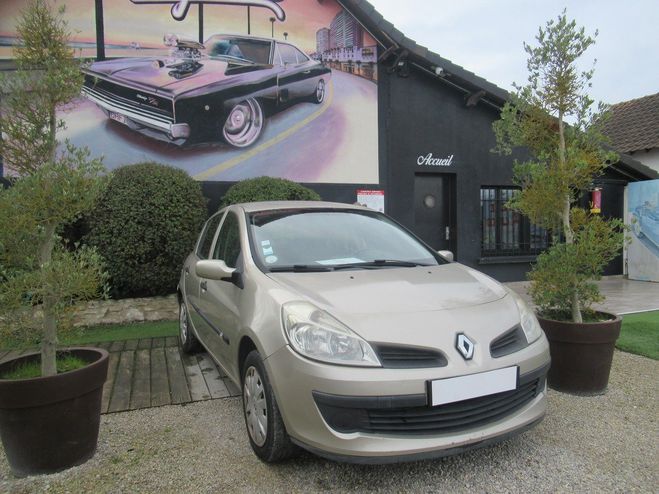Renault Clio dci 1401 Beige de 2006