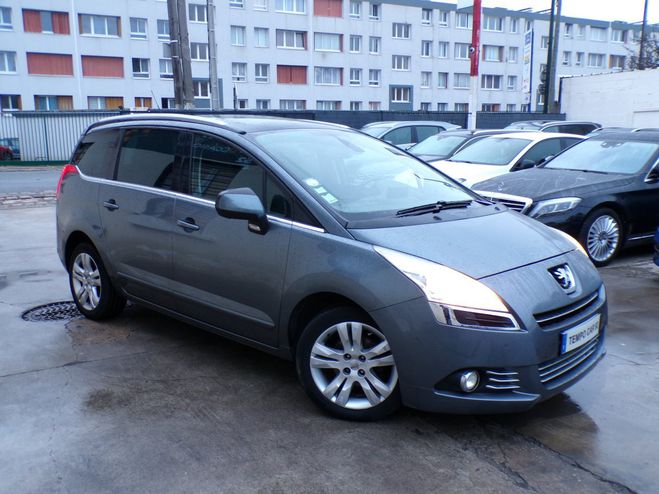 Peugeot 5008 1.6 HDi 112ch FAP BVM6 Allure 7pl GRIS de 2012